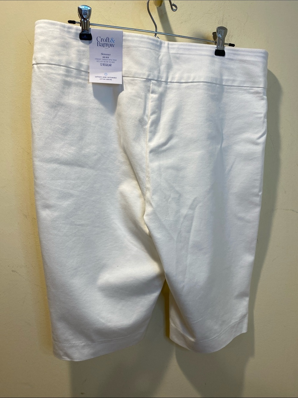 Croft & Barrow The Effortless Stretch White Stretch Bermuda Shorts Sz 12 - Picture 7 of 10